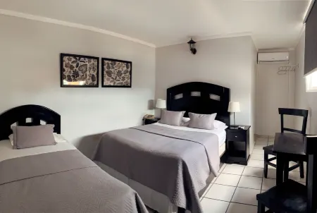 Hotel Libano Отели в г. Сан-Франсиско-де-Макорис