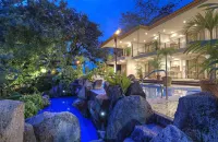 Pumilio Mountain & Ocean Hotel - Pool