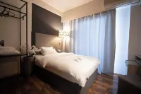 Galaxy Hotel - balcony