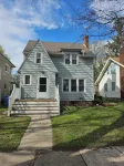 Pet and family friendly-3 bedroom home-MSU Campus 10 min away!