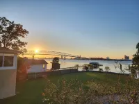Cozy Riverfront Condo with great space and spectacular views in Jacksonville, FL