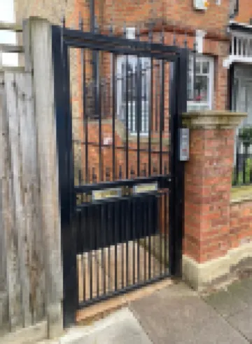 溫布爾登工作室飯店 M&S Southfields Foodhall附近的飯店