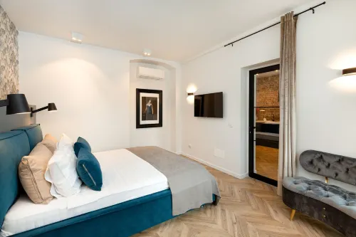 Metropole Apartments Royal Residence - homestay