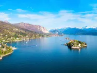 La Luna Nel Lago Lake View Garden - Happy Rentals Hotels in Ispra