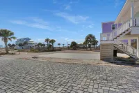 Hesed Beach Cottage by Pristine Properties Vacation Rentals
