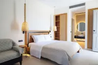 Kouros Blanc Resort & Suites Hotels in Antiparos