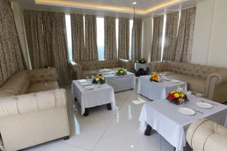 7 Hills Hotel & Resort