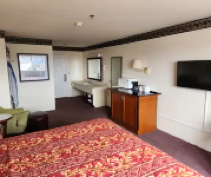 Bayview Inn Hotels in Crescent City