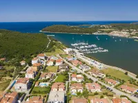 Detached Holiday House with Private Pool Only Near the Beach