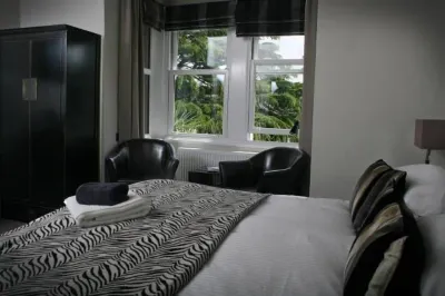 Townhouse Rooms Отели в г. Труро