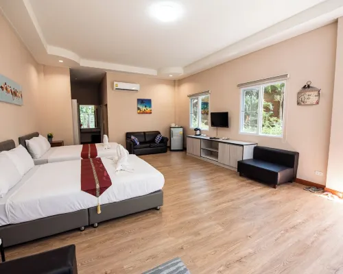 บ้านสวนอ่าวไข่ บีช รีสอร์ท ห้องพัก  Photos