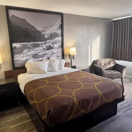 Super 8 by Wyndham Great Falls City Center