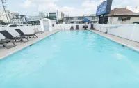 Seashire Inn & Suites - de playa