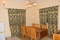 London Innn 3 Hotels in Kombo North