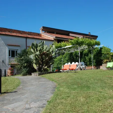 Romantic Stay Near Velia