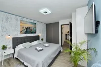2 Bedroom Apartment Sleeps 5 - Privat Pool - Villaer
