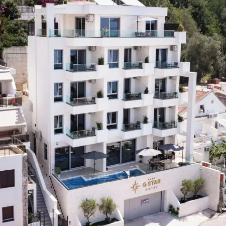 G Star Hotel