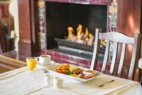 Palais Royale - Breakfast