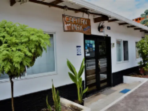Capitan Max B&B Hotels near Tortuga Bay Beach