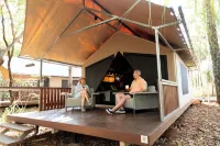 Mitchell Falls Wilderness Lodge Hotels in Mitchell Plateau