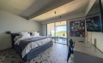 Suite 28