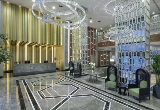 2. 힐튼 가든 인 ..