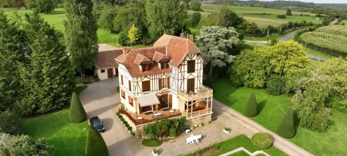 Domaine des Thomins Hotels in Orne