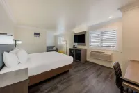 Comfort Inn Gilroy Hotels in Gilroy
