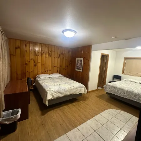 Country Cabin Motel