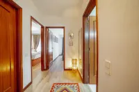Matosinhos Center Premium Apartment by Vacationy Hotels in Leça da Palmeira