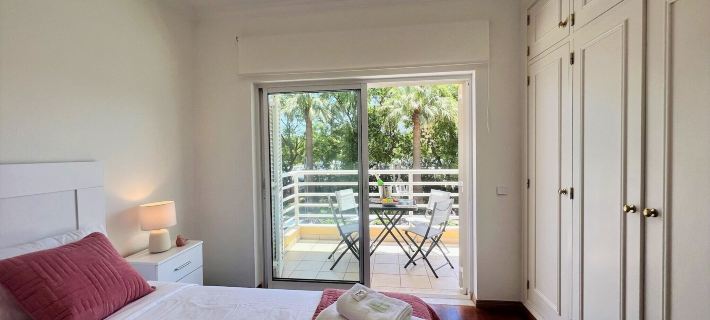 Vilamoura Central 2 with Pool by Homing Hotels in Vilamoura