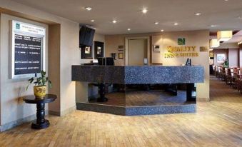 Quality Inn & Suites PE Trudeau Airport