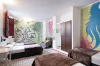 Home Youth Hostel by Feetup Hostels