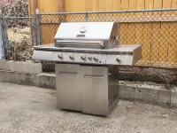 Laid Back Louise - 5 bedrooms, 2 bath