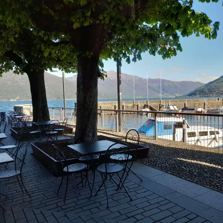 Marco Apartment - Holiday Apartment Luino