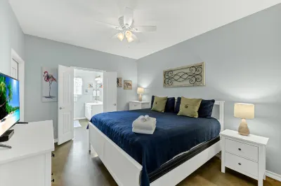 Slope Entry Pool and Vibrant Décor - Charming Coastal Haven