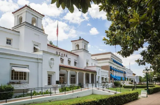 The Arkansas at 1611 Residences 酒店