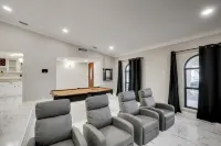 Private Pool, Game Room, and Outdoor Retreat - Spectacular Oasis