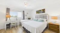 Gulf-Facing Balcony and Heated Pool - Stunning Coastal Sanctuary Hotels in Sunnyside