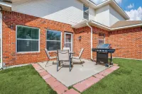 Fantastic 4 King Bed : Pool Table : Perfect Location