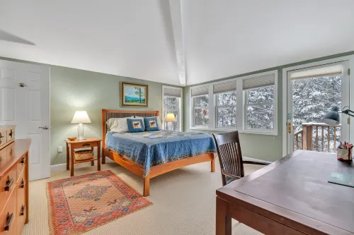 Cozy Fireplace and Quechee Club Access - Charming Vermont Retreat