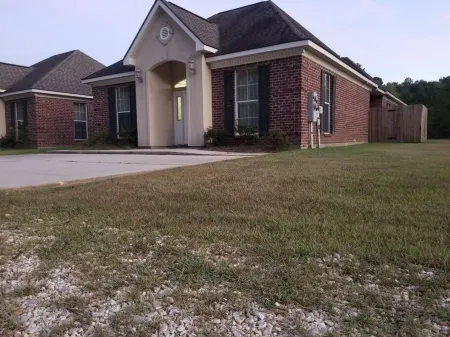 Private Oasis with New Orleans Décor - Spacious Serene Villa