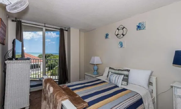 Private Balcony and Poolside Cabana - Stunning Oceanfront Oasis