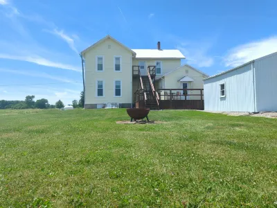 Country Charm on the Sandusky: Live Music Nearby Hotels near Rutherford B. Hayes Presidential Library & Museums