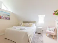 Beautiful, Romantic  Cottage in Rural Setting with Country Club Membership. Hotels in Saltash