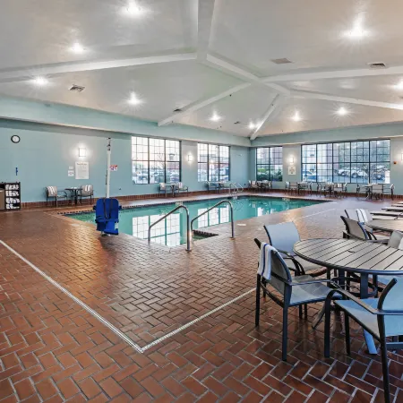 Holiday Inn Express & Suites TULSA S BROKEN ARROW HWY 51 by IHG