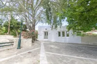 Arethousa House - Homestays