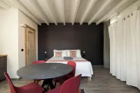 Annama Coliving - balcony