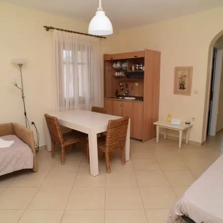 Margaritari Hotel