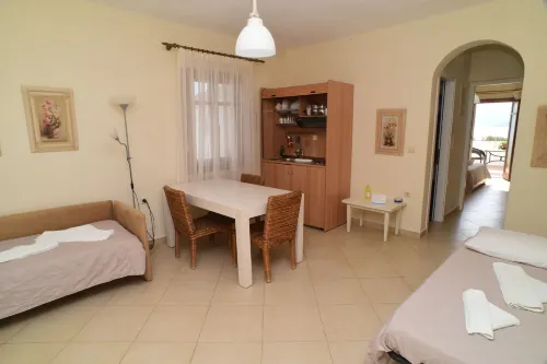 Margaritari Hotel